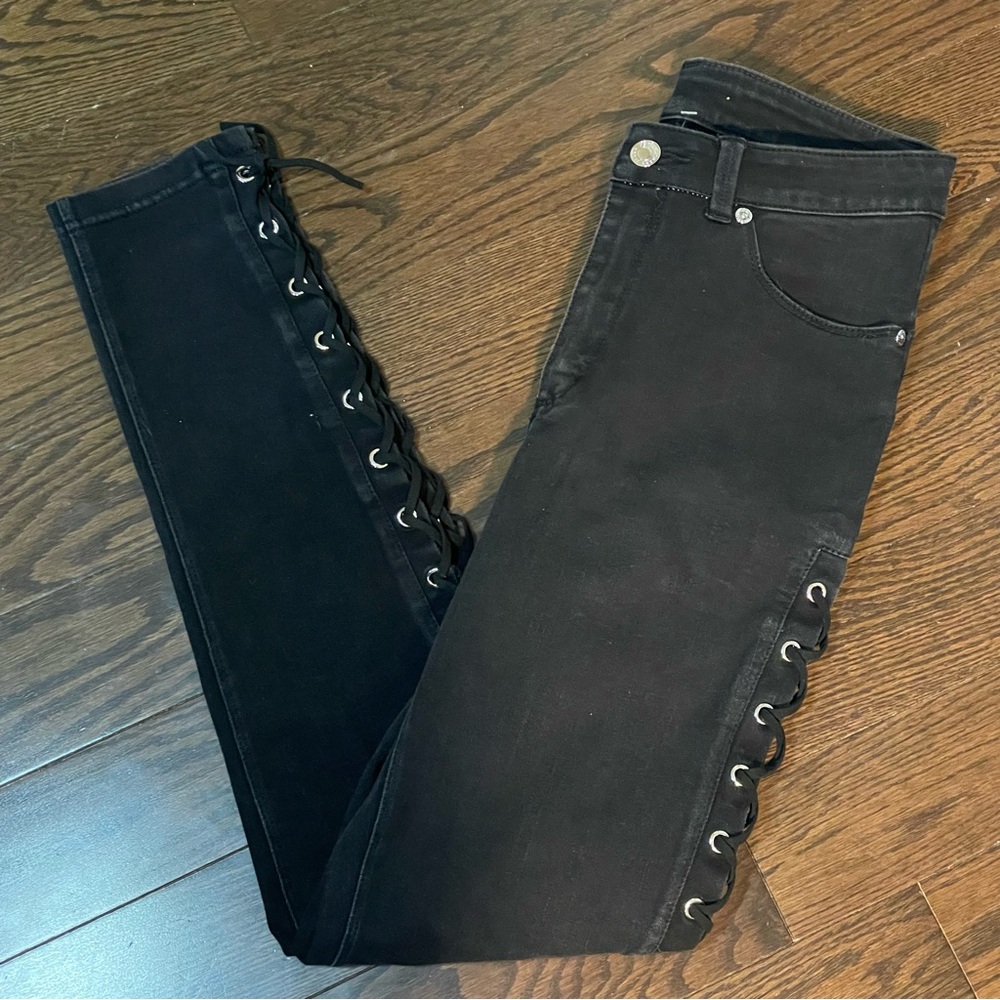 Peter Nygard Black Skinny Jeans With Lace Up Sides